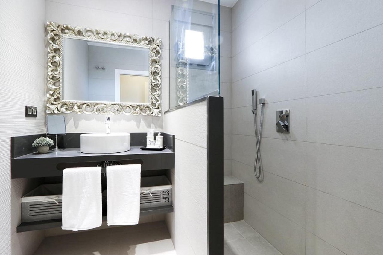 Apartamento Little Libertad Heart Of Cadiz Grupo Ac Gestion Exterior foto